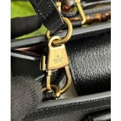 Borse Firmate Replica a tracolla piccola Gucci Diana 735153 nera