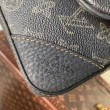 Borse Firmate Replica da uomo LV Trio Messenger Monogram M46340