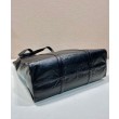Borsa tote media in pelle nappa anticata Prada 1BG587 nera