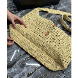 Bora Pari all'originale replica YSL Saint Laurent Hobo Rafia In Crochet E Pelle Liscia Albicocca