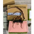 Dettagli perfetti Replica Perfetta a tracolla piccola Gucci Diana 735153 Rosa