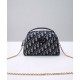 Sito Replica Borsa Christian Dior Mini 30 Montaigne D-Cosy blu scuro imitazioni Miglior Prezzo Borsa Christian Dior Mini 30 Montaigne D-Cosy blu scuro Replica