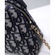 Sito Replica Borsa Christian Dior Mini 30 Montaigne D-Cosy blu scuro imitazioni Miglior Prezzo Borsa Christian Dior Mini 30 Montaigne D-Cosy blu scuro Replica
