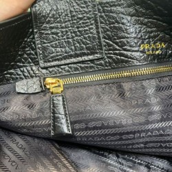 Sito Replica Borsa shopping in pelle Prada 1BG440 nera imitazioni Miglior Prezzo Borsa shopping in pelle Prada 1BG440 nera Replica