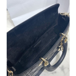 Imitazioni borse griffate Christian Dior Lady D-Joy nera
