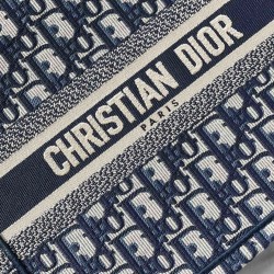Imitazione Christian Dior Borsa piccola Dior Book Tote blu scuro Imitazione Christian Dior Borsa piccola Dior Book Tote blu scuro