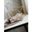 LV Piccolo Zaino Pelle M80738
