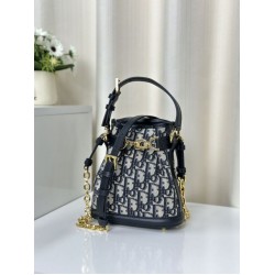 Borse Replica Christian Dior piccola C'est Dior Blu Dior Oblique Jacquard
