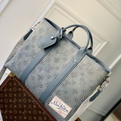 Miglior Prezzo Borsa tote Louis Vuitton M22537 Louis Vuitton Weekend NM blu denim lavato Replica