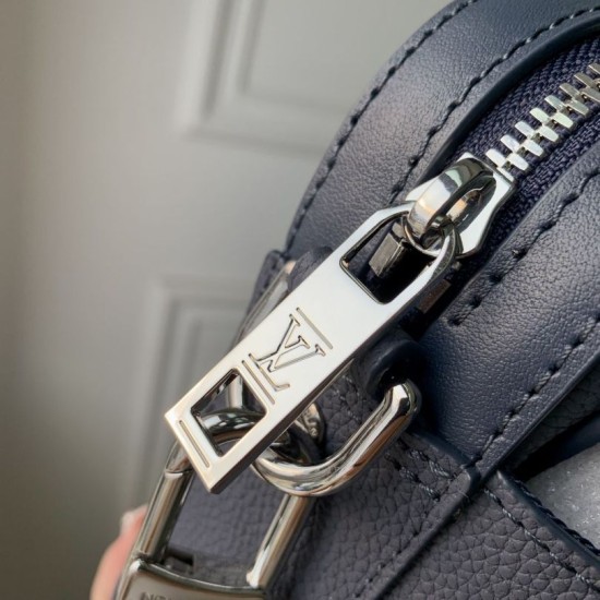 Miglior Prezzo Borse Firmate Replica Louis Vuitton Fastline Messenger Louis Vuitton Aerogram M22611 Blu 