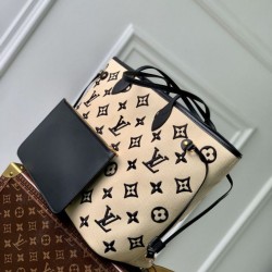 Sito Replica Borse Imitazioni tote Louis Vuitton Neverfull MM M22838 imitazioni Miglior Prezzo Borse Imitazioni tote Louis Vuitton Neverfull MM M22838 Replica