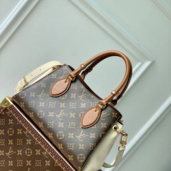 Sito Replica Borsa tote Louis Vuitton Opera BB M46495 imitazioni Miglior Prezzo Borsa tote Louis Vuitton Opera BB M46495 Replica