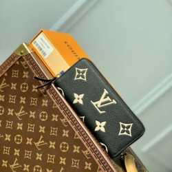 Miglior Prezzo Portafoglio Louis Vuitton Clémence con cerniera M82338 Replica