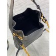 Borsa a secchiello media Dior C'est Saddle in pelle di vitello nera