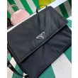 Imitazioni borse griffate a tracolla imbottita grande Prada Re-Nylon 1BD256 Nera