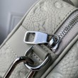 Borsa a tracolla LV S-Lock M23152 Monogramma Taurillon