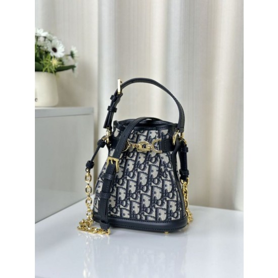 Borse Replica Christian Dior piccola C'est Dior Blu Dior Oblique Jacquard