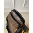 Borsa da uomo LV Trio Messenger M46694 Monogram Macassar