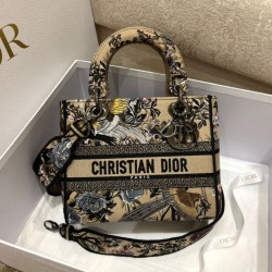 Borsa Dior Medium Lady D-Lite con ricamo Jardin d'Hiver beige