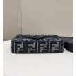Borsa Fendi Baguette 8BR600 in lana pied de poule con ricamo FF Grigio