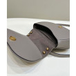 Borse Imitazioni Fendi C'mon Small/Medium Satchel con curvatura 8BS082 Grigia Borse Imitazioni Fendi C'mon Small/Medium Satchel con curvatura 8BS082 Grigia