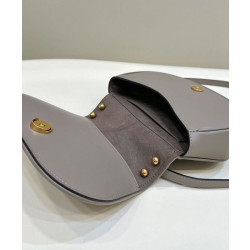 Borse Imitazioni Fendi C'mon Small/Medium Satchel con curvatura 8BS082 Grigia
