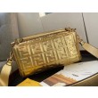 Borsa grande Fendi Baguette con motivo FF oro