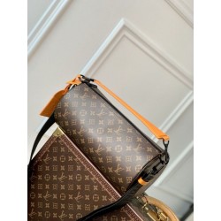 Borse Firmate Replica LV Soft Polochon MM M46691 Monogramma
