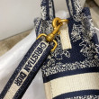 Borse Imitazioni per telefono Dior Mini Book Tote Toile de Jouy Ricamo inverso Blu Borse Imitazioni per telefono Dior Mini Book Tote Toile de Jouy Ricamo inverso Blu