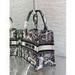 Imitazioni borse griffate tote Dior piccola a libro Plan de Paris ricamata bianca