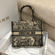 Qualità superiore replica tote Dior piccola a libro Toile de Jouy ricamata Marrone Qualità superiore replica tote Dior piccola a libro Toile de Jouy ricamata Marrone