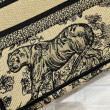 Qualità superiore replica tote Dior piccola a libro Toile de Jouy ricamata Marrone Qualità superiore replica tote Dior piccola a libro Toile de Jouy ricamata Marrone