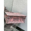 Borsa tote grande per libri Dior Toile de Jouy Sauvage ricamo rosa / grigio