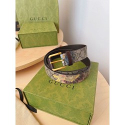 Cintura Gucci stampa garofano GG 677534 35mm