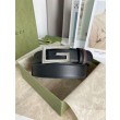 Cintura reversibile Gucci con fibbia G quadrata 626974 Hardware argento