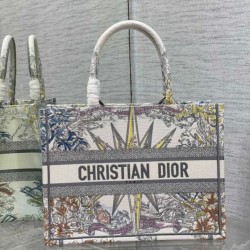 Miglior Prezzo Dior Media Dior Book Tote Multicolor Ricamo Rêve d'Infini Bianco Replica