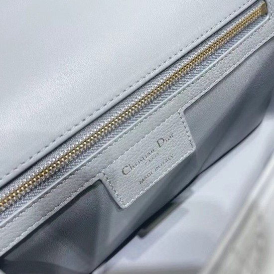 Sito Replica Perfetta Dior Caro Media Cannage Grigio imitazioni Miglior Prezzo Replica Perfetta Dior Caro Media Cannage Grigio