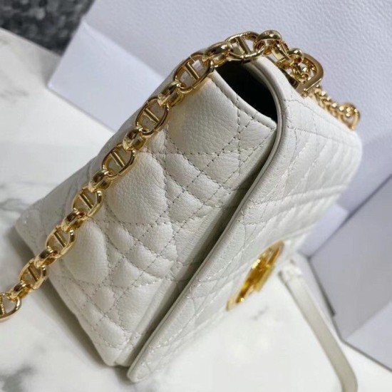 Sito Replica Borsa media Dior Caro Cannage bianca imitazioni Miglior Prezzo Borsa media Dior Caro Cannage bianca Replica