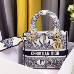 Miglior Prezzo Qualità superiore replica Dior Medium Lady D-Lite Multicolor Ricamo Rêve d'Infini Blu Replica
