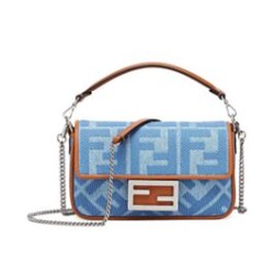 Miglior Prezzo Fendi Baguette Mini Bag 8BS017 ricamo motivo FF denim Blu Replica