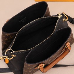 Sito Replica Borsa Louis Vuitton Vendome BB Opera M46507 imitazioni Miglior Prezzo Borsa Louis Vuitton Vendome BB Opera M46507 Replica