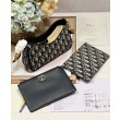 Mini borsa Christian Dior 30 Montaigne Hobo Avenue Blu scuro