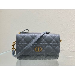 Pouch Dior Caro Cannage Blu