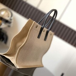 Sito Replica Borsa tote grande YSL Saint Laurent Rive Gauche in tela stampata imitazioni Miglior Prezzo Borsa tote grande YSL Saint Laurent Rive Gauche in tela stampata Replica
