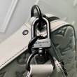 Borsa a tracolla LV Trio in pelle con monogramma in rilievo M46603