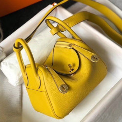 Borsa Hermes Lindy Mini Clemence in pelle di vitello gialla
