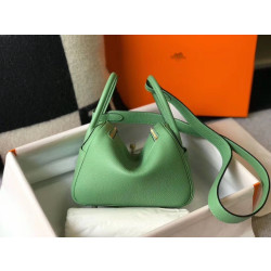 Borsa Hermes Lindy Mini Clemence in pelle di vitello verde