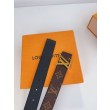 Pari all'originale replica Cintura reversibile LV LV con iniziali 30 mm M0565V Tela monogramma
