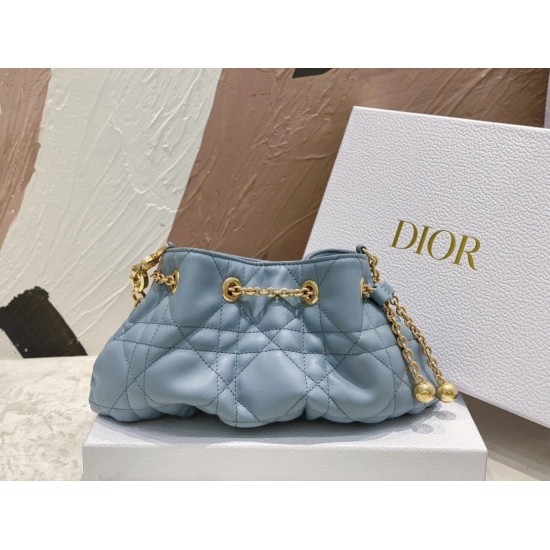 Miglior Prezzo Bora Pari all'originale replica Dior Ammi Piccola Macrocannage Blu Replica