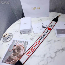 falso Tracolla Christian Dior con motivo Je t'aime multicolore